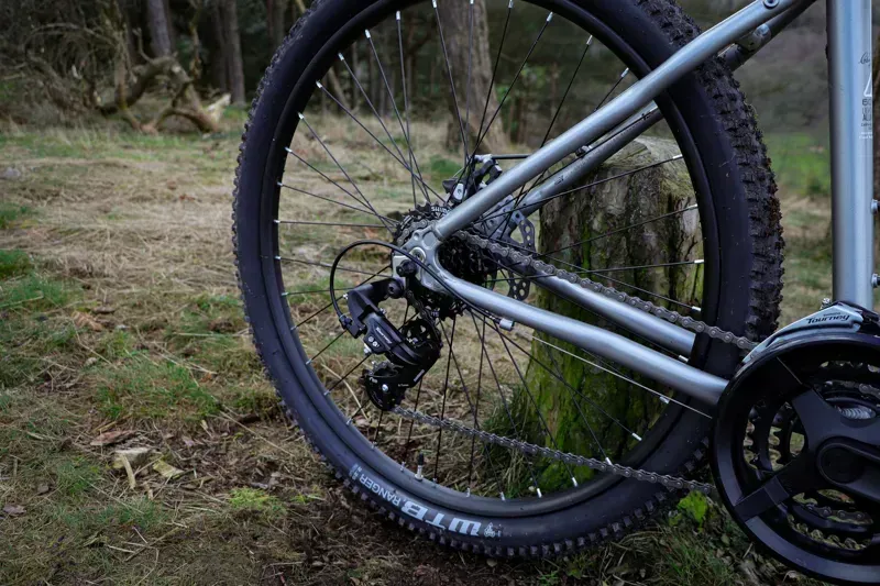 Claud Butler Haste 1.0 Mountain Bike in Silver-4