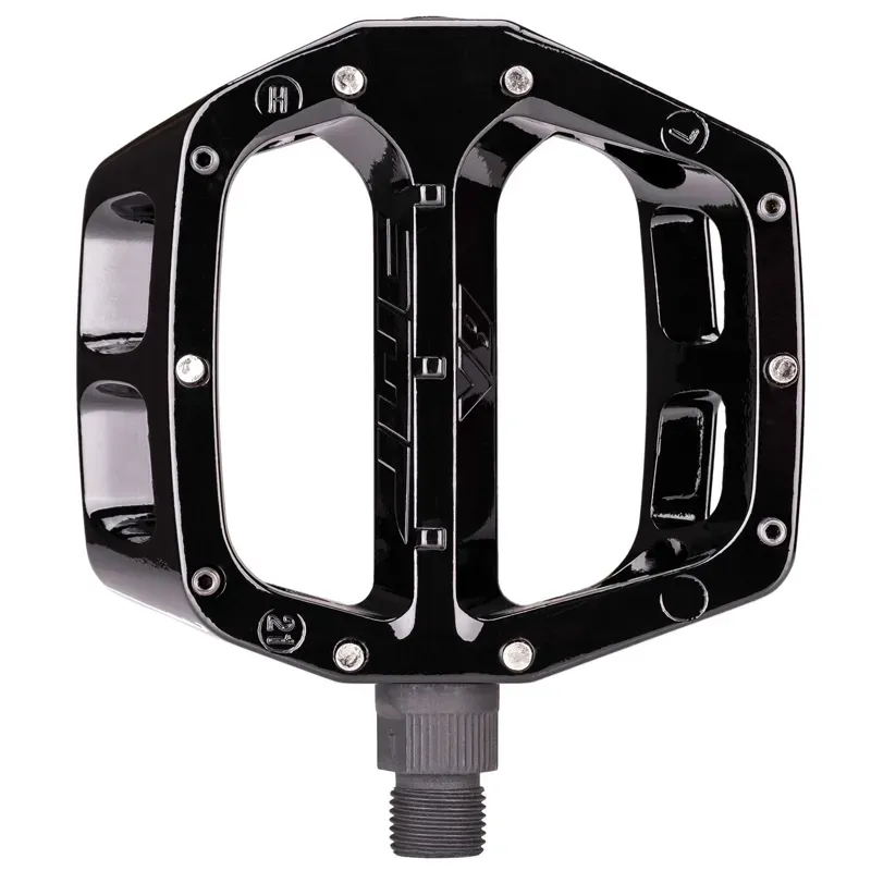 DMR V8 Classic DU Pedals in Black