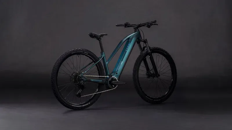 Cube Reaction Hybrid One 600 E-MTB in Royal Green/Prism-3